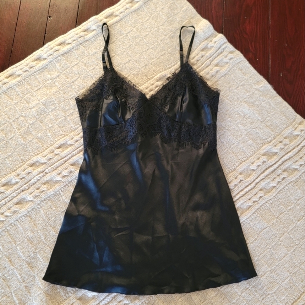 NWOT y2k Express Design Studio Silk Lace Camisole Tunic size XS/S Black